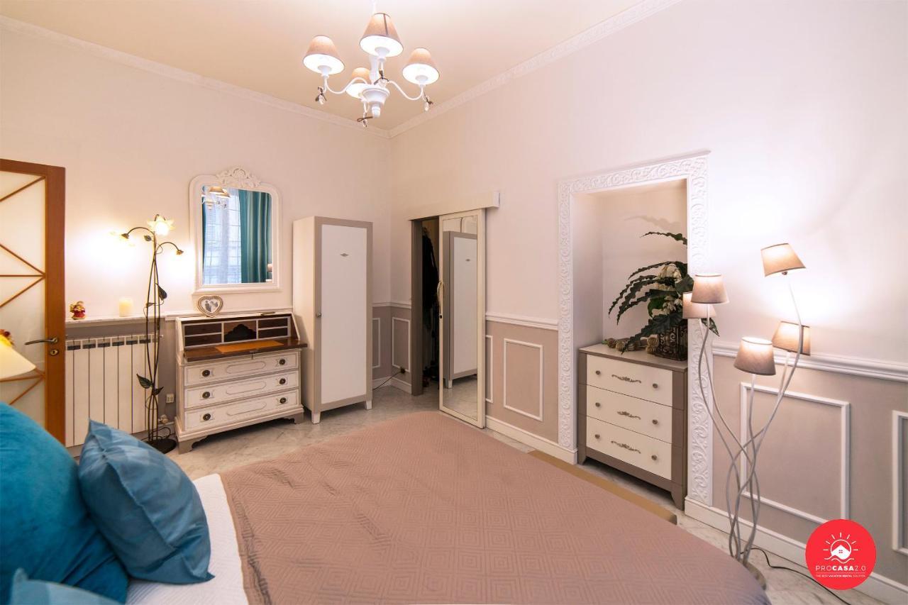 Holly House Apartment